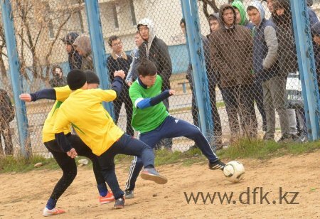 В Актау стартовала спартакиада школьников по футболу